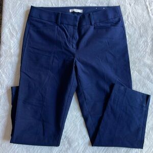 Nearly New - LOFT Marisa 8 Navy Blue Pants 💙 Classic Cropped Capri Dress Pants
